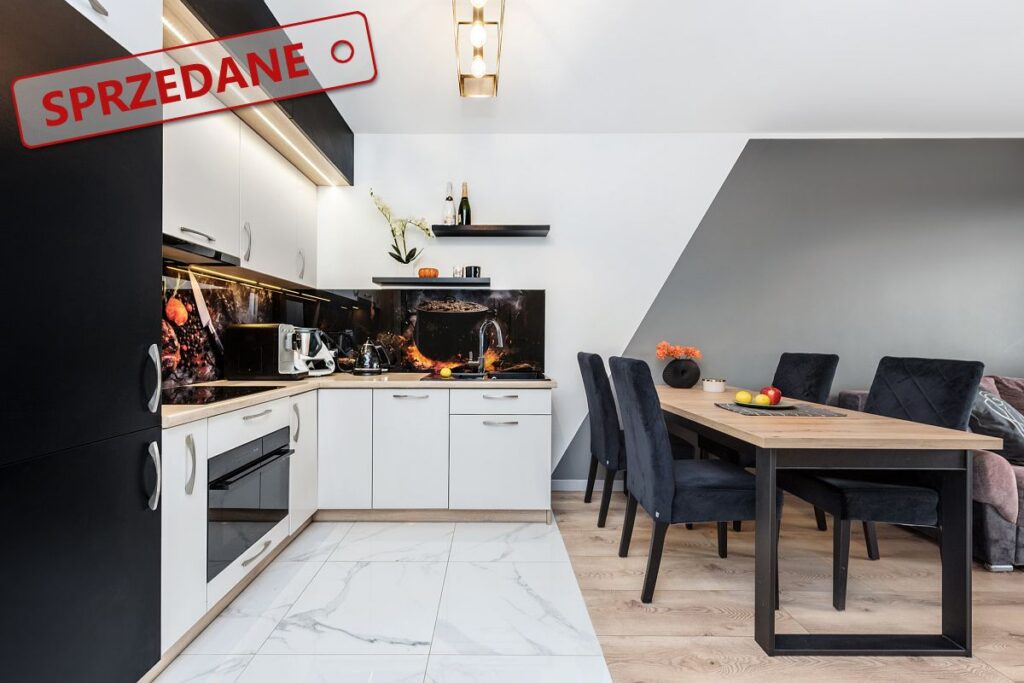 2-pokojowe mieszkanie z dużym balkonem