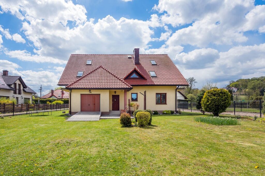 Przestronny dom  215,9 m2 , 30 a działka, pompa ciepła, Tenczynek